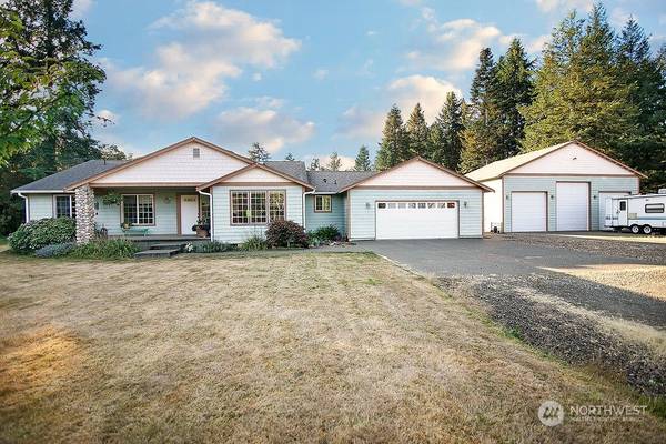 123 Hogue RD, Onalaska, WA 98570