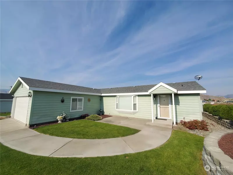 2 Laguna PL W, Omak, WA 98841