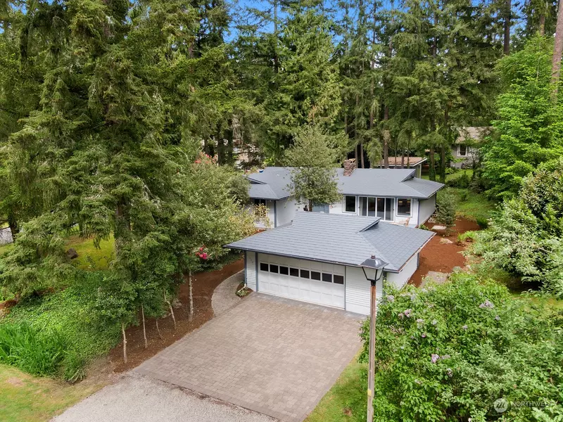 1602 216th AVE SE, Sammamish, WA 98075