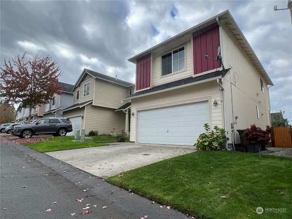 18512 98th AVE E, Puyallup, WA 98375