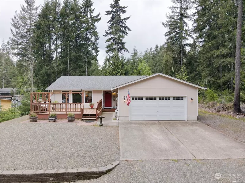 100 N Duckabush DR E, Hoodsport, WA 98548