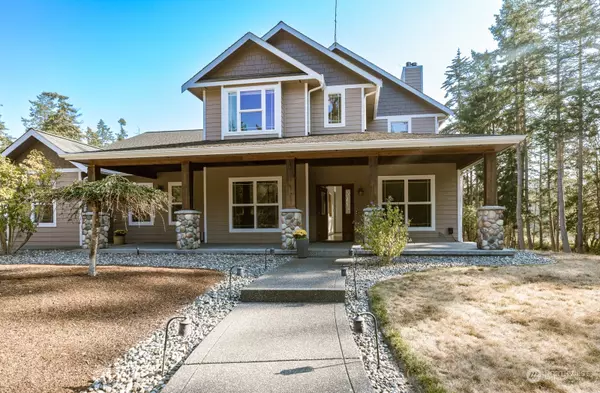 2094 Zylstra RD, Oak Harbor, WA 98277
