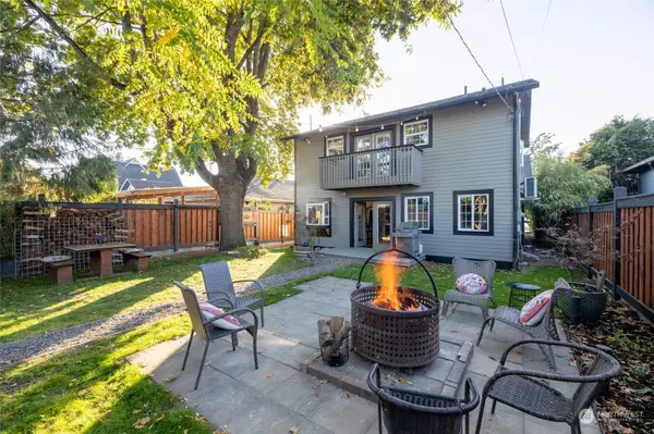 2416 Dean AVE, Bellingham, WA 98225