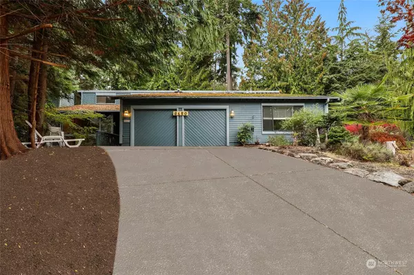 6130 144th ST SW, Edmonds, WA 98026