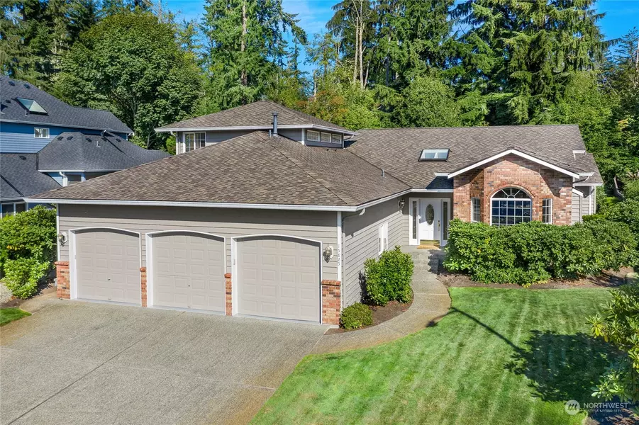 15825 68th AVE SE, Snohomish, WA 98296