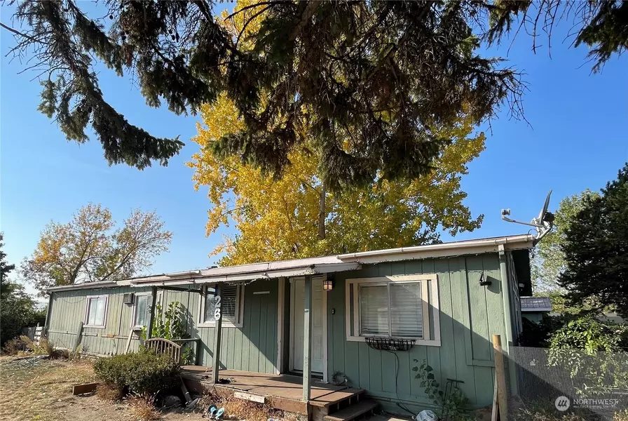 52 Engh RD #26, Omak, WA 98841