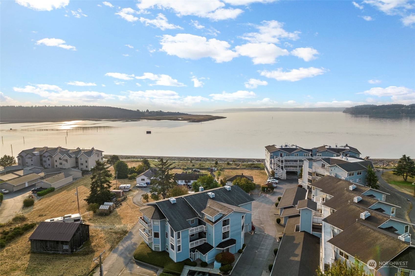 651 SE Bayshore DR #A201, Oak Harbor, WA 98277