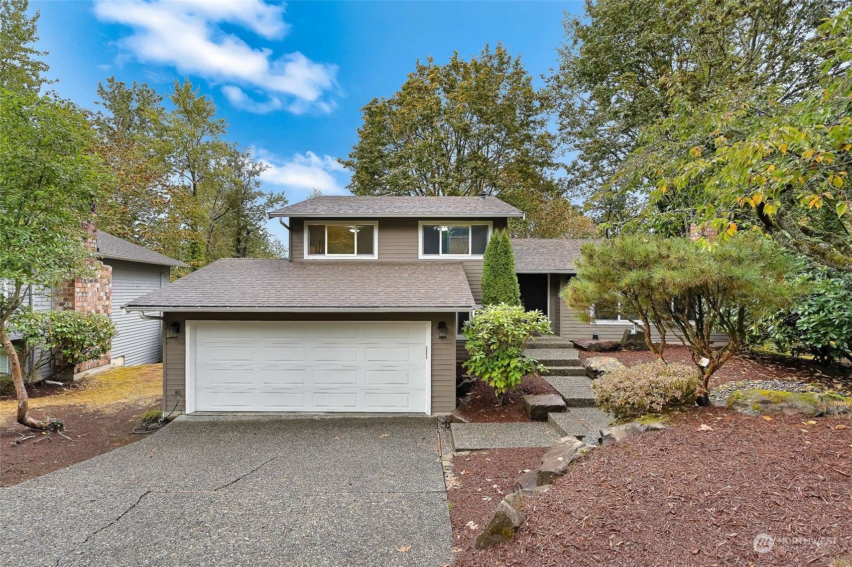 12108 SE 46th PL, Bellevue, WA 98006