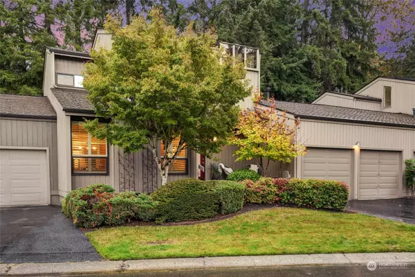 2032 210th CIR NE #A22, Sammamish, WA 98074