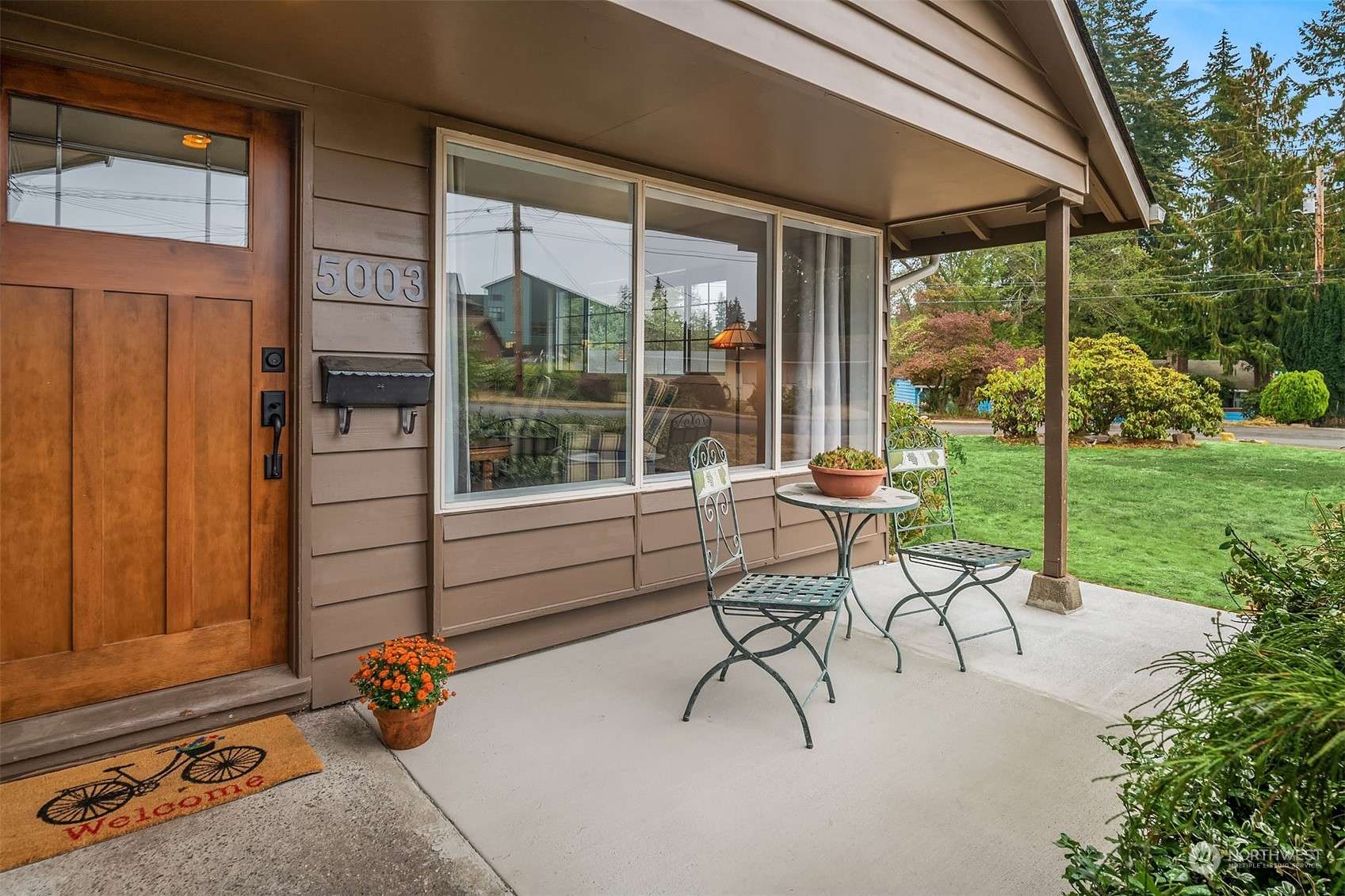 5003 219th ST SW, Mountlake Terrace, WA 98043