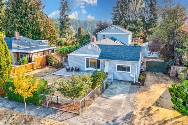 15554 9th AVE NE, Shoreline, WA 98155