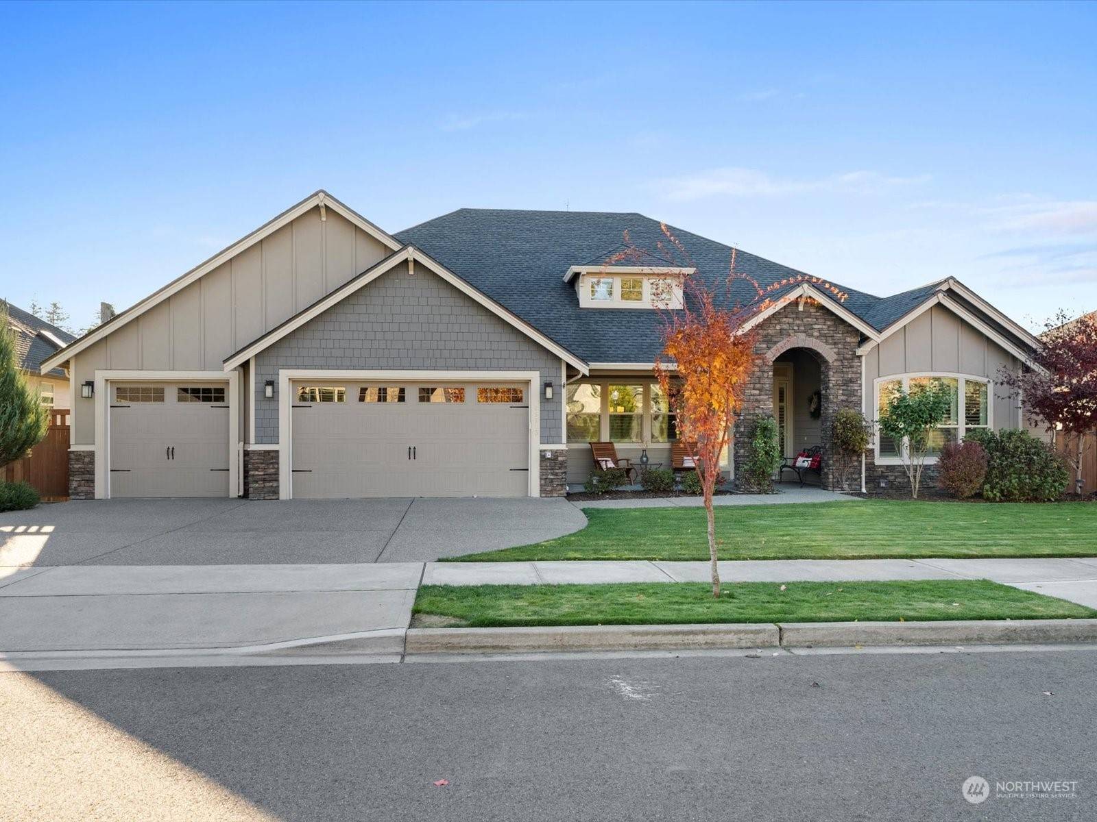 25713 209th LOOP SE, Covington, WA 98042