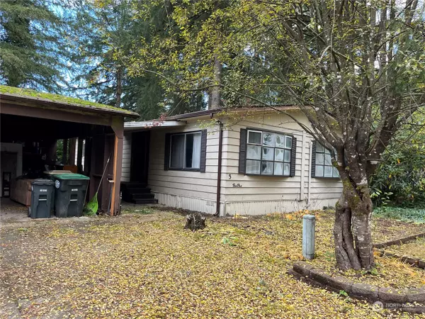 2535 70th AVE SW #3, Tumwater, WA 98512