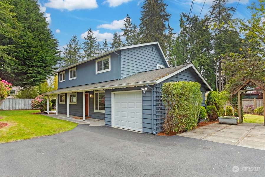 22623 96th AVE W, Edmonds, WA 98020