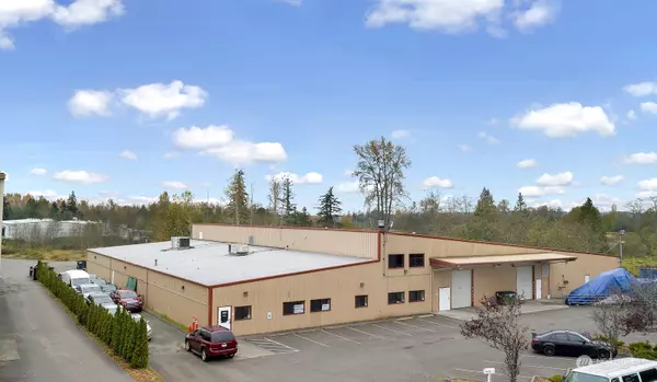 1855 Pipeline RD, Blaine, WA 98230