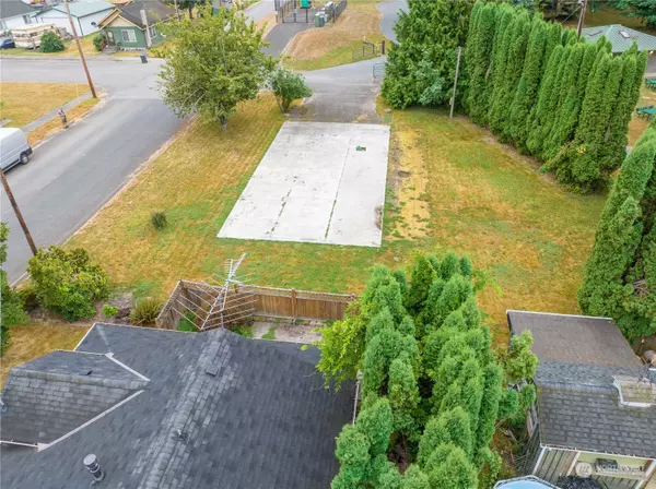 621 S 5th ST, Toledo, WA 98591