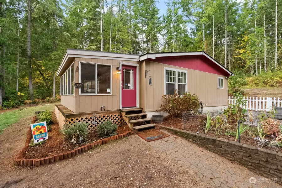 575 SW Wycoff RD, Port Orchard, WA 98367