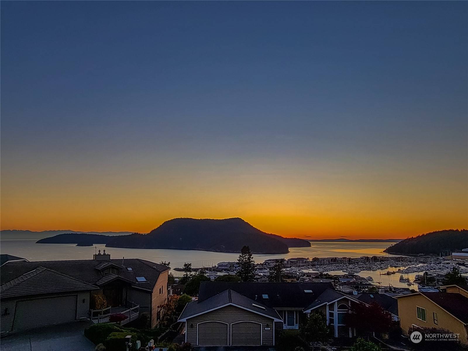 4930 Heather DR, Anacortes, WA 98221