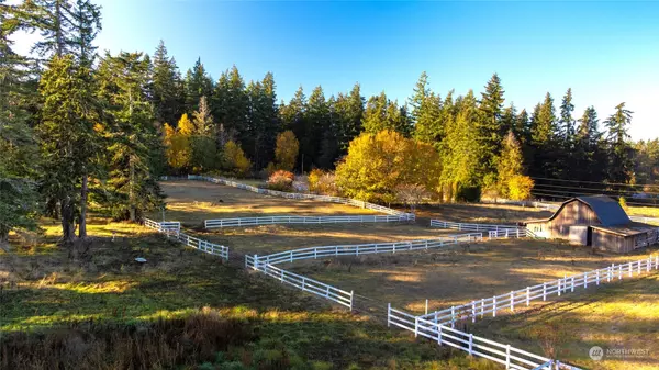 11438 Whistle Lake RD, Anacortes, WA 98221