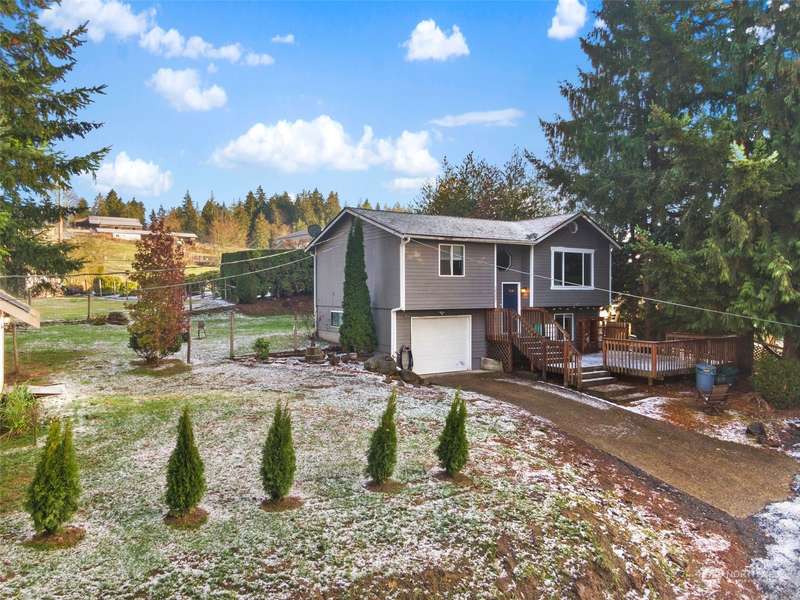 14322 Three Lakes RD, Snohomish, WA 98290