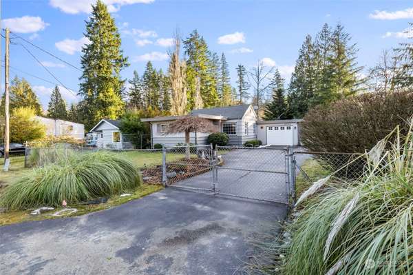 5844 SW Rhododendron DR, Port Orchard, WA 98367