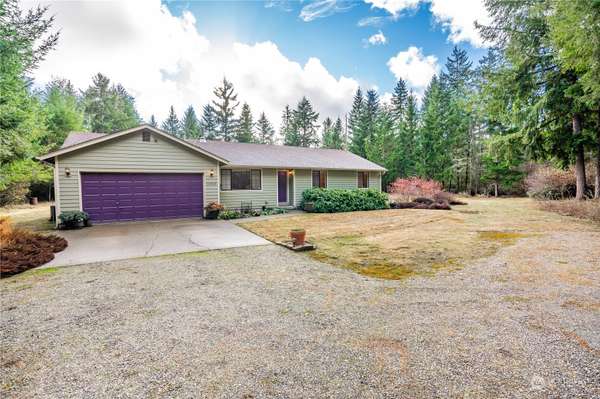 10933 138th AVE SE, Rainier, WA 98576