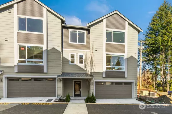 13628 Manor WAY #B5, Lynnwood, WA 98087
