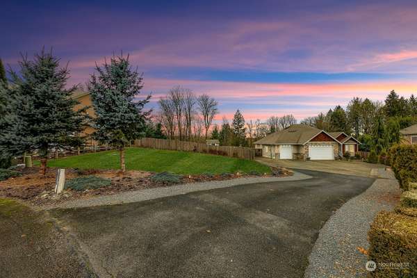 1631 249th ST NE, Arlington, WA 98223