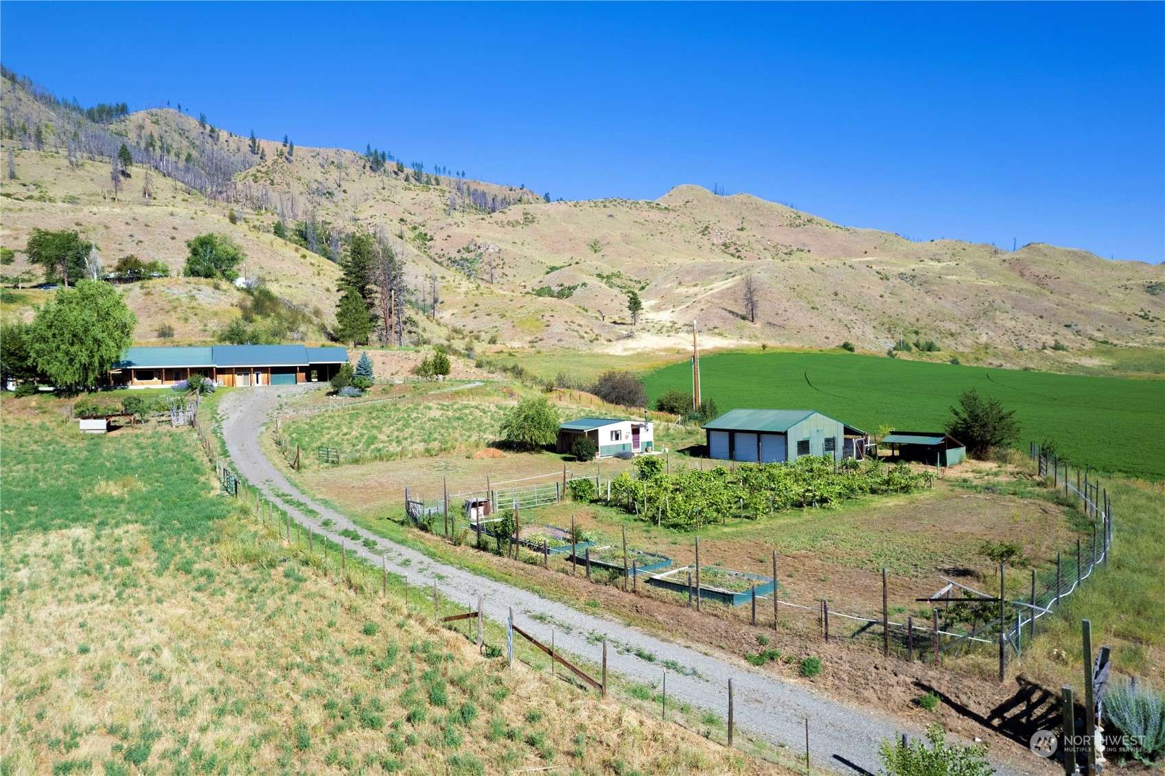 2 Justin RD, Carlton, WA 98814