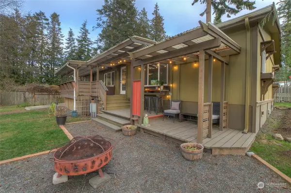 55 Bartel RD, Orcas Island, WA 98245