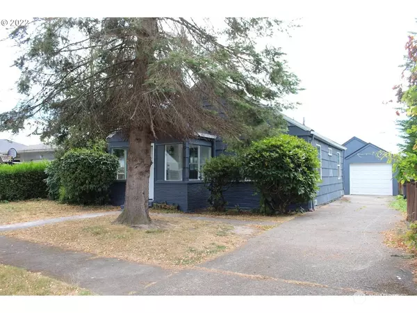 3039 Hemlock, Longview, WA 98632