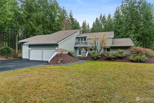 Olympia, WA 98516,6311 Foxtrail CT NE