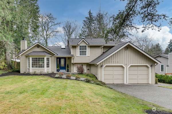 20716 NE 42nd PL, Sammamish, WA 98074