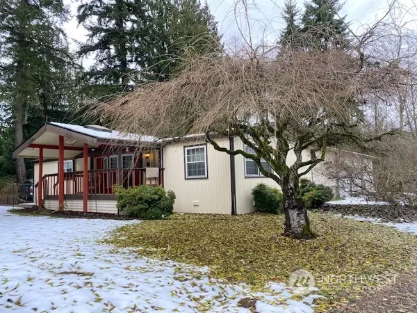 294 NW Pioneer Hill RD, Poulsbo, WA 98370