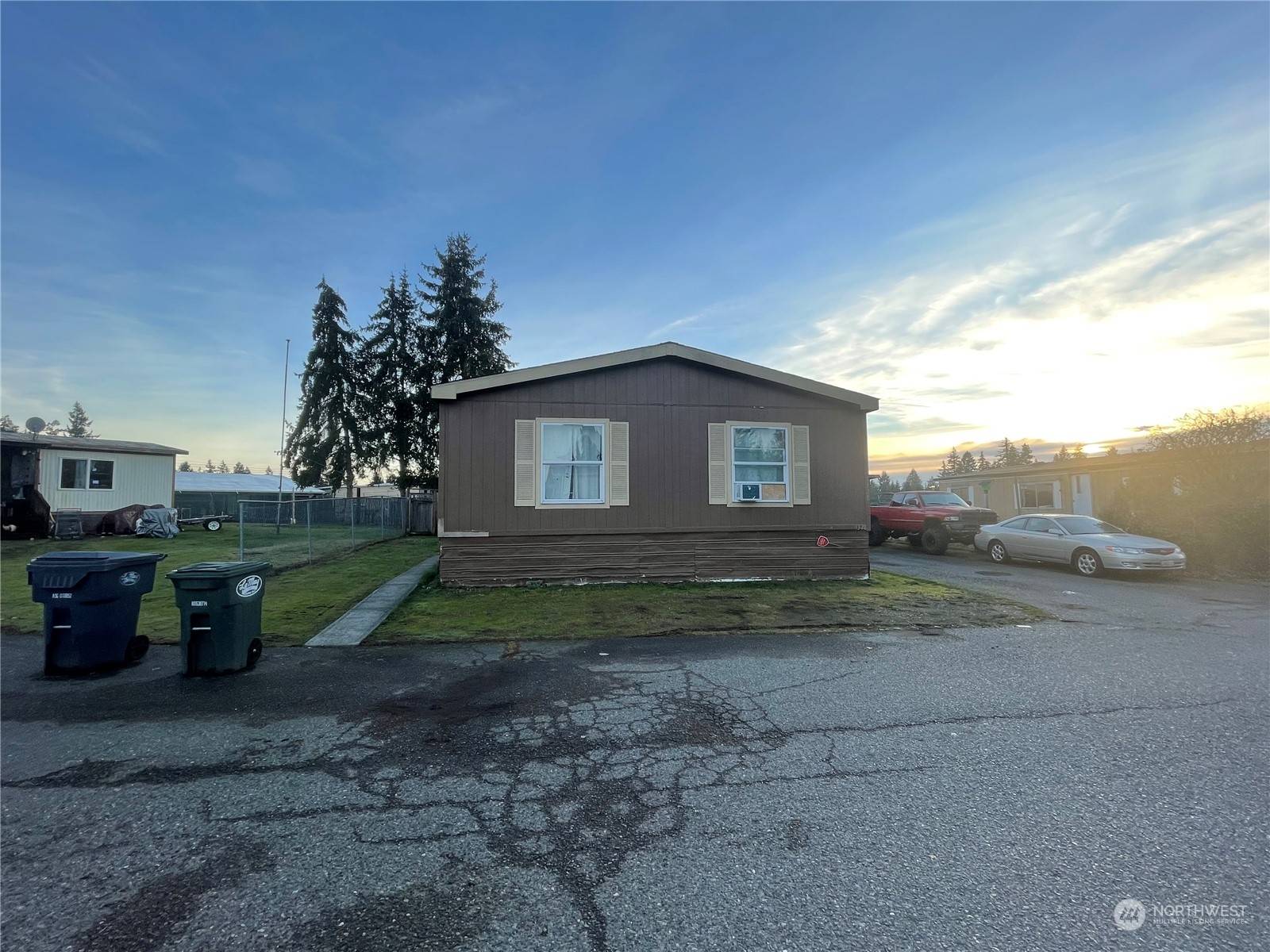 1328 E 206th ST #49, Spanaway, WA 98387