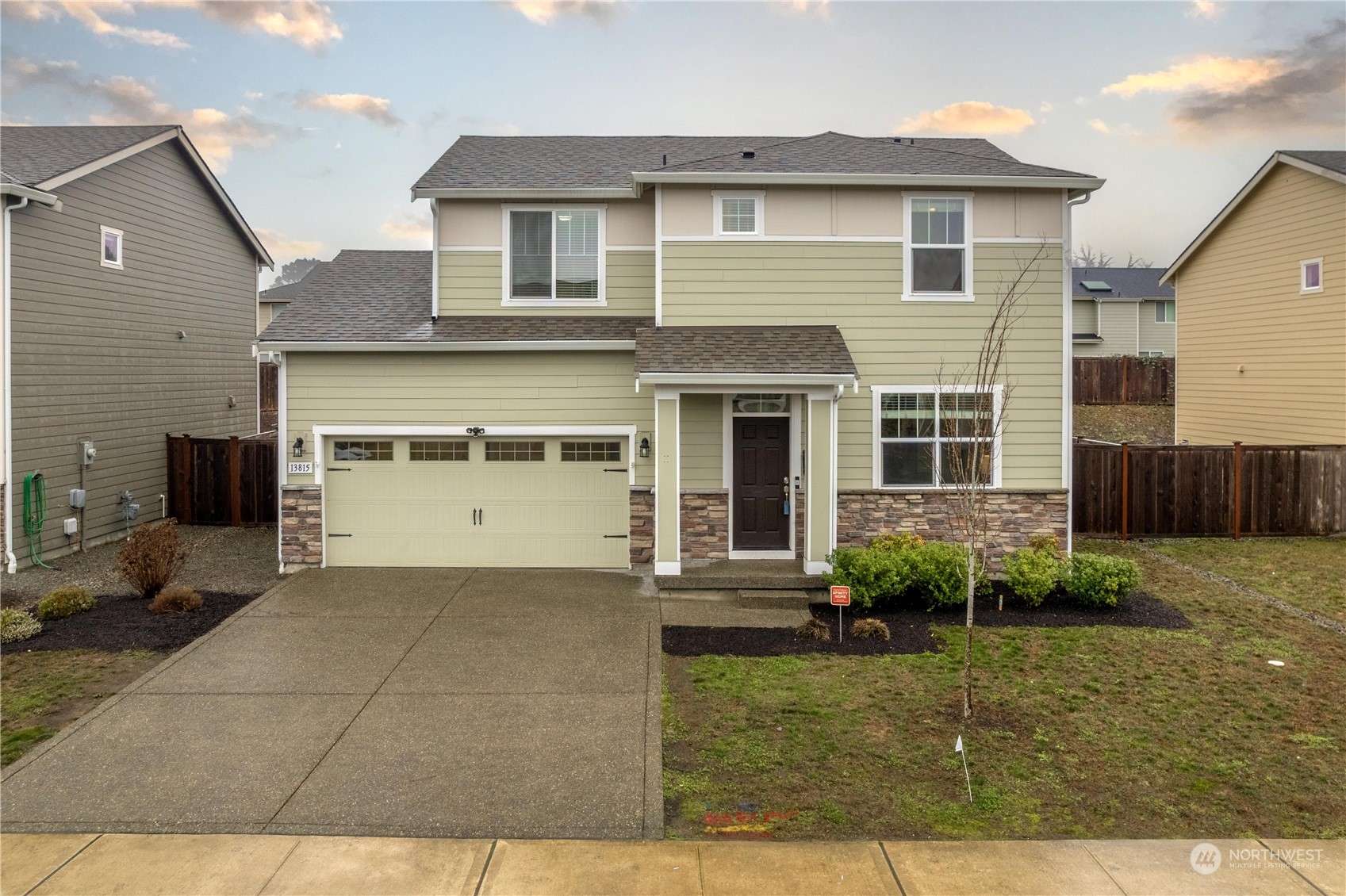 13815 67th AVE E, Puyallup, WA 98373