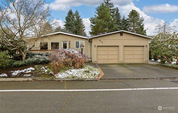 922 243rd ST SW, Bothell, WA 98021