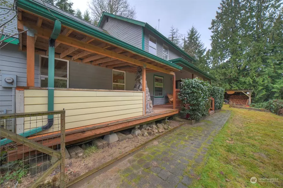 22333 NE Dewberry RD, Indianola, WA 98342