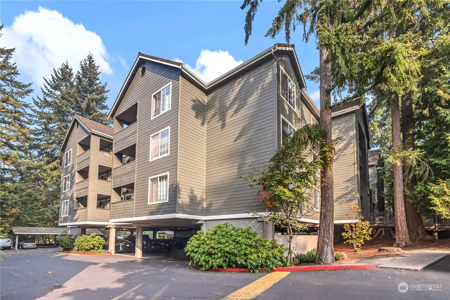 15433 Country Club DR #F310, Mill Creek, WA 98012