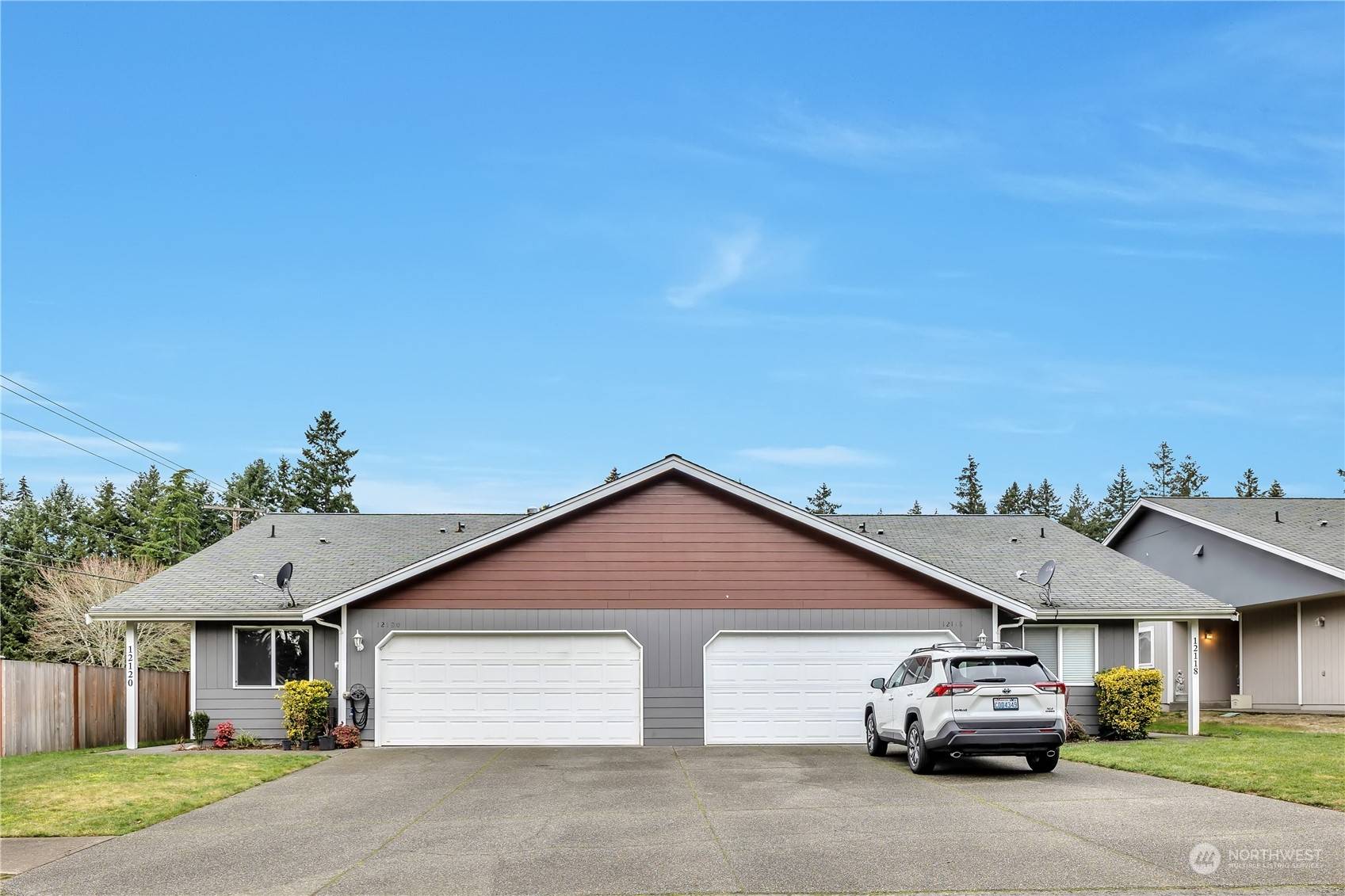 12118 12120 114th Avenue Ct E, Puyallup, WA 98374