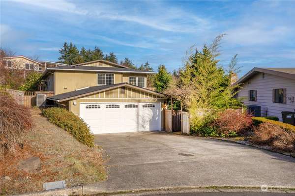 4234 S 252nd PL, Kent, WA 98032