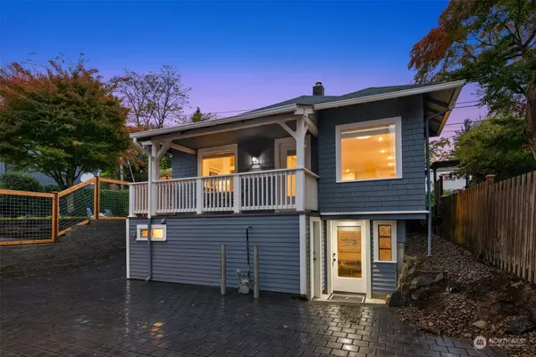 2423 3rd AVE W, Seattle, WA 98119