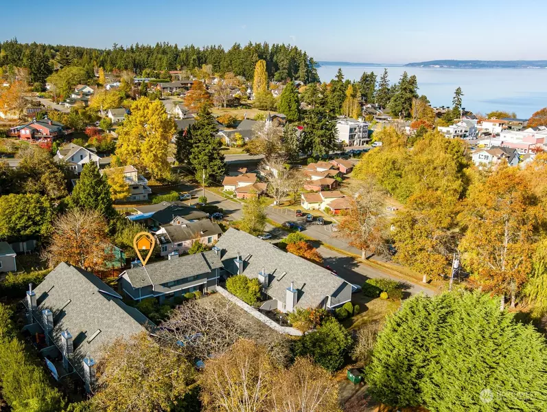 137 4th ST #B1, Langley, WA 98260