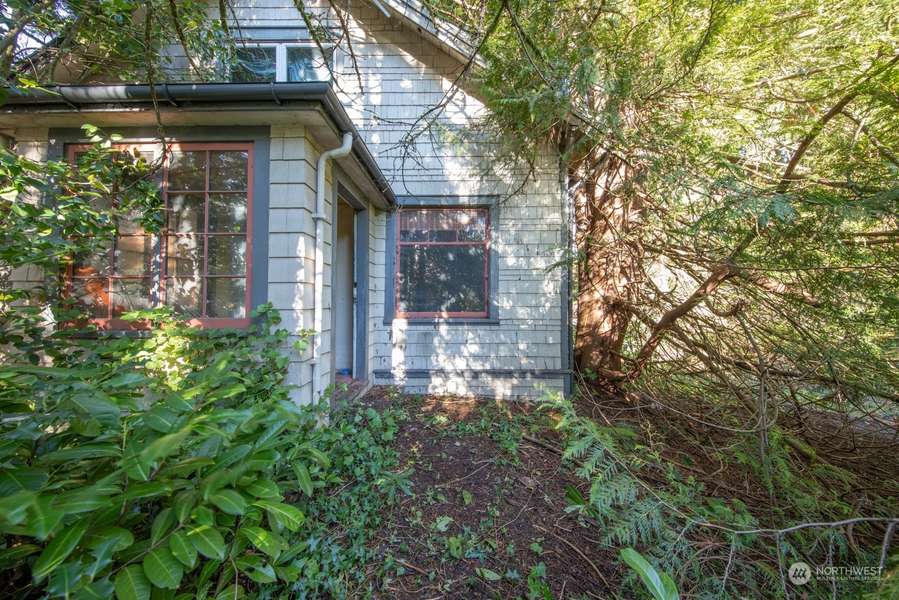 3008 NE 95th ST, Seattle, WA 98115