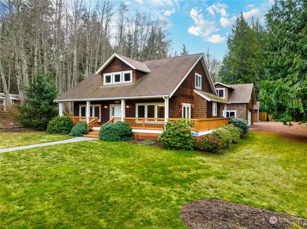 4384 Salmon Run RD, Anacortes, WA 98221