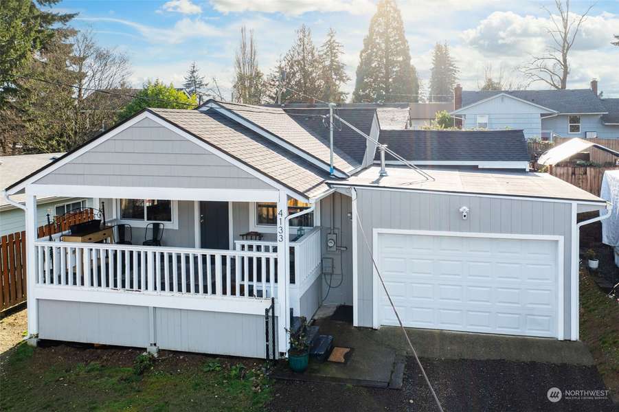 4133 W J ST, Bremerton, WA 98312