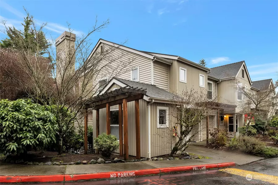 2965 142nd PL SE #1, Bellevue, WA 98007