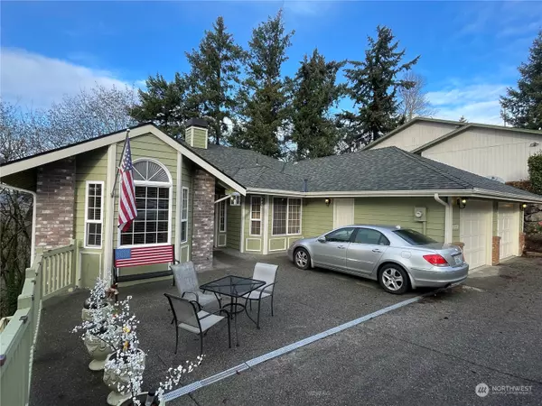 2337 Talbot Crest DR S, Renton, WA 98055