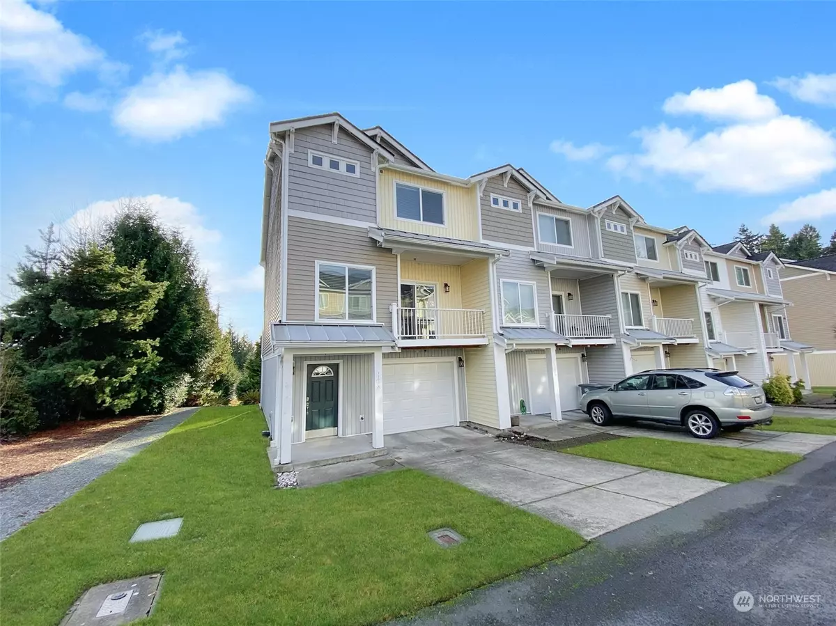 Tacoma, WA 98446,5307 Military RD E #A