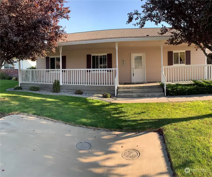 807 NE Westshore DR #H-25, Moses Lake, WA 98837